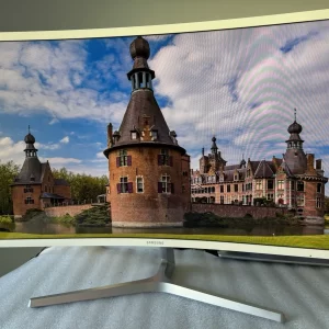 Samsung 32-inch Curved LED Monitor (Model: C32F397FWN / LC32F397FWNXZA)
